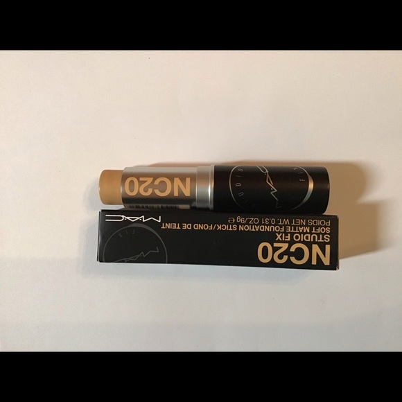 Studio Fix soft matte foundation stick - Picture 12 of 16